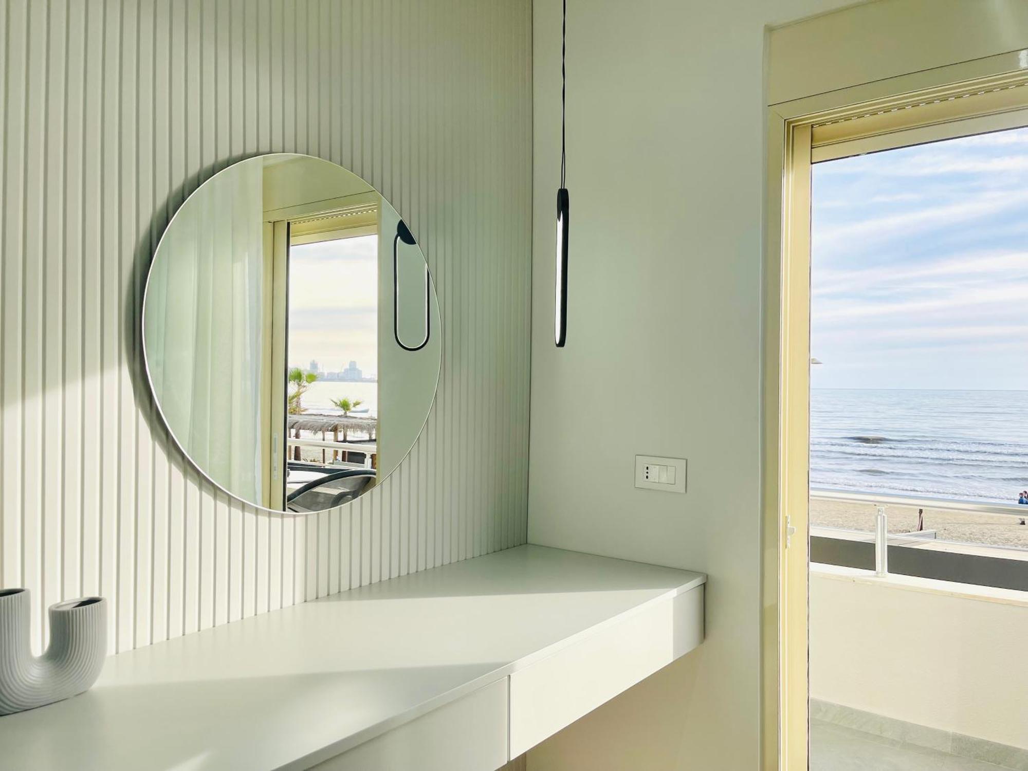 Luxurious Cozy Seaview Apartment Durrës Extérieur photo
