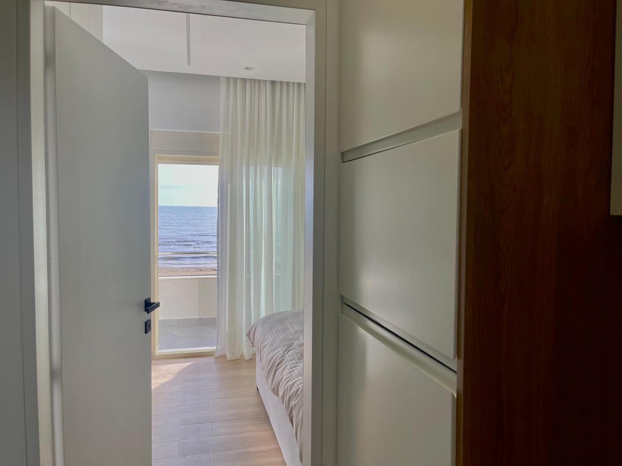 Luxurious Cozy Seaview Apartment Durrës Extérieur photo